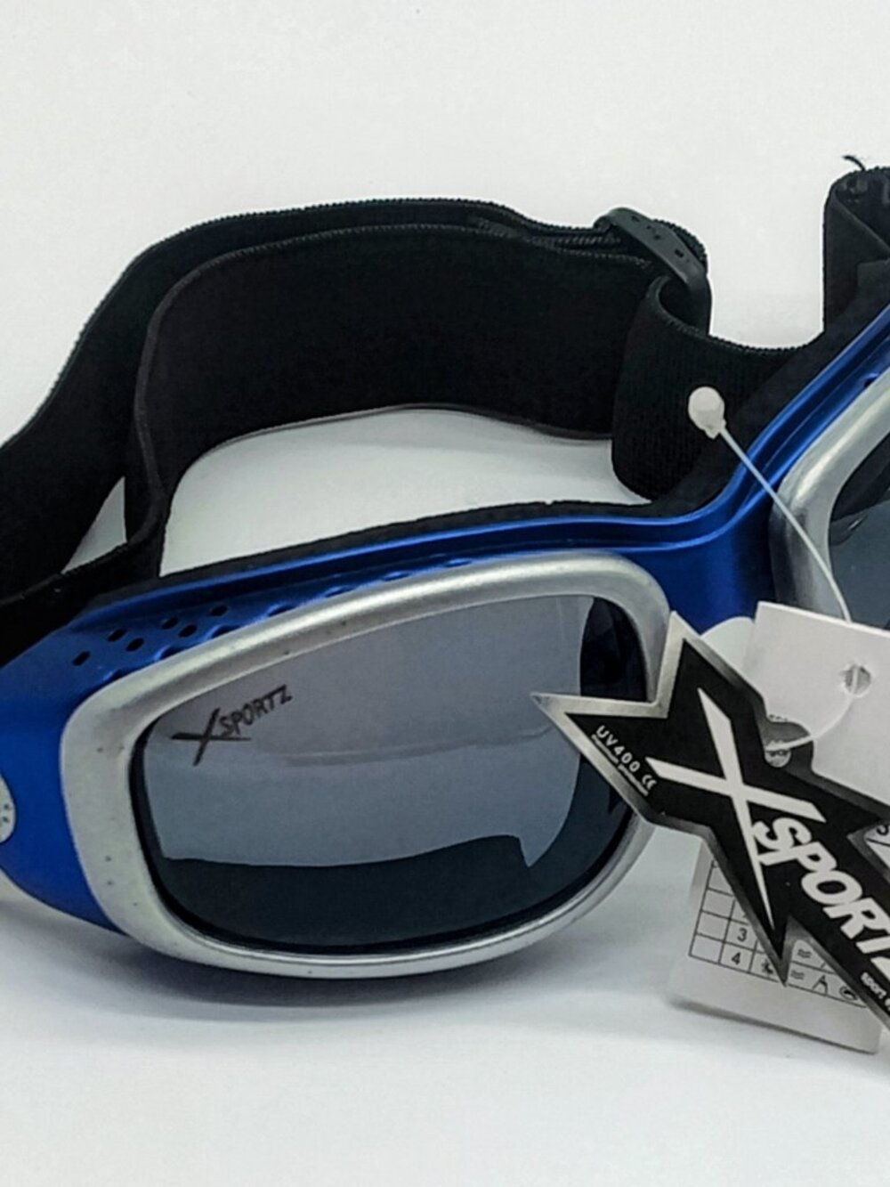 916-SB    XSPORTZ Metallic Silver/Blue Sports Goggles Foam Padding Adjustable